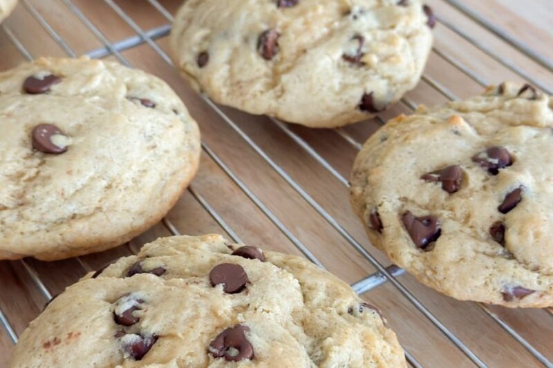 Chocolate chip sourdough cookies